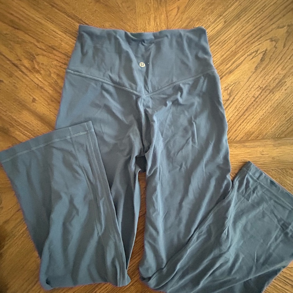 Lululemon Gray High-Waisted Leggings